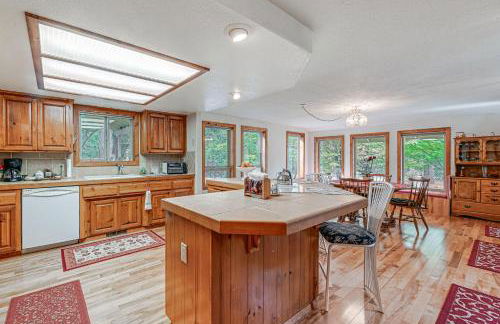 11 Mi to Cathedral Hills Home with Wooded Views! - Foto 11