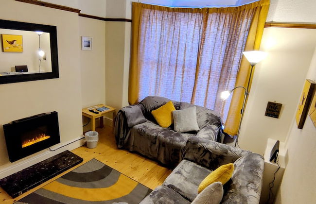 Rhubarb Terrace on the Coast - Sleeps 1-6 - Photo 23