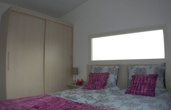 Modern Holiday Home Near Brunssummerheide - Photo 5