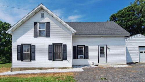 Riverview Bliss in Beautiful Home - Foto 2