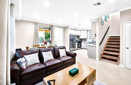 Cozy 3BR Backhouse and Near DTLA & Shops - Foto 39