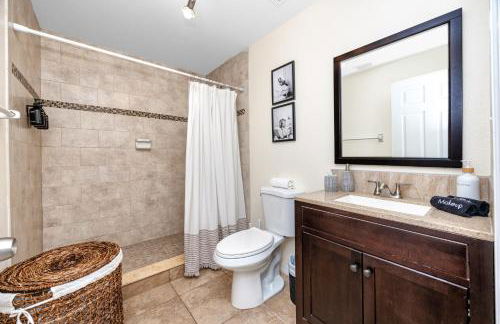 NEW! Safari Breeze - Professionally Decorated Home by Busch Gardens & USF - Foto 34