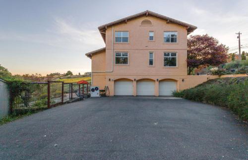 5 Acre Villa Retreat with Vineyard Pool Spa & Amazing Views of Sonoma County - Foto 48