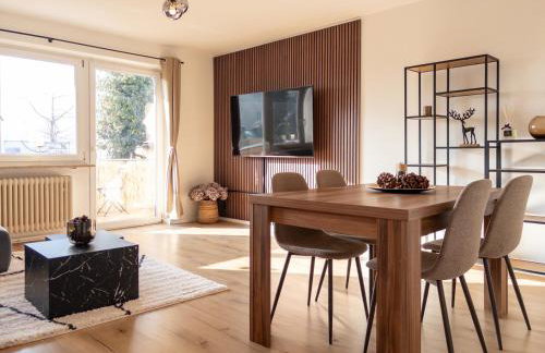 Franzi am Bahnhof - Foto 2