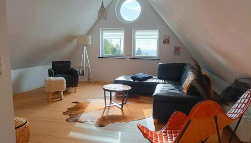 Direkt am Wald mit Panoramablick bis zur Pfalz - Foto 2