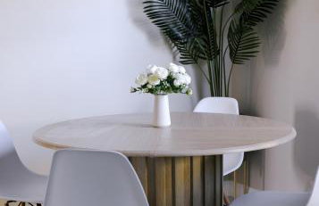 Huge Projector and Designated Workspace, Near Wrigley - Photo 33