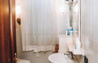 Al Moin Beds & Homes - Foto 3