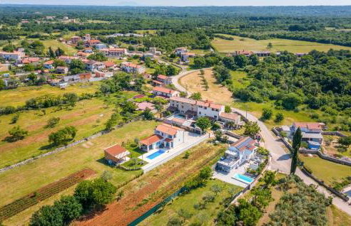 Luxurious Home In Gajana - Foto 16
