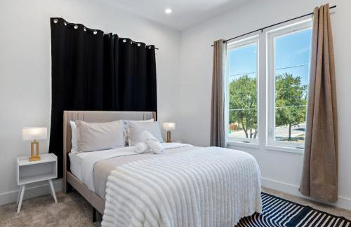 Luxury Getaway Near AT&T Stadium - 4BR Entire House-Hot Tub & Arcade - Foto 5