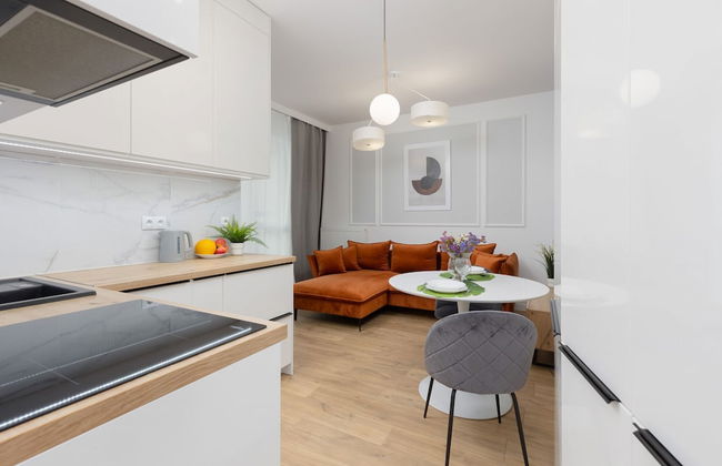 Apartment Warsaw Złoty Potok by Renters - Photo 10