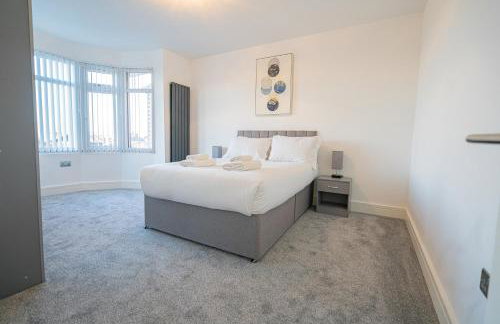Newly Refurbished Modern 4 Bed Detached House ! - Foto 8