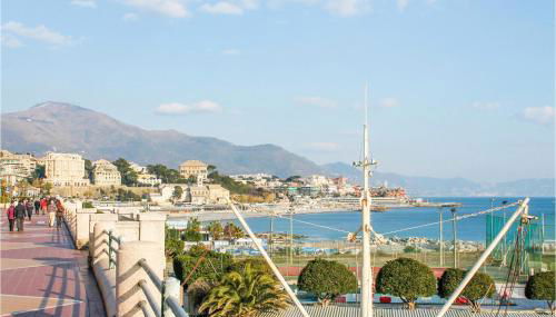 3 Bedroom Amazing Apartment In Genova - Foto 5