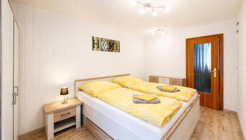 Ruhige Ferienwohnung am Fürst-Pückler-Park mit Sauna & Parkplatz - Foto 3, wardrobe