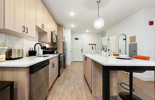 LUX Studio King Bed Free Parking Gym New - Foto 67