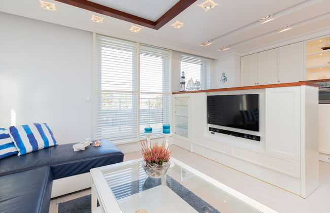 Sailor Apartment by Renters Prestige - Photo 30