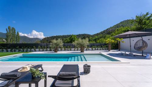 Villa Adventure with 3 en-suite bedrooms, a Media room, private pool, 7km from Omiš - Foto 2