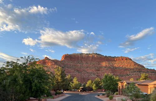 Luxury 3BR in Upscale Neighborhood Pet Friendly - Foto 33