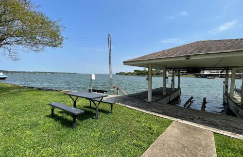 Linda's Lake House Waterfront Home on Lake Conroe - Foto 27