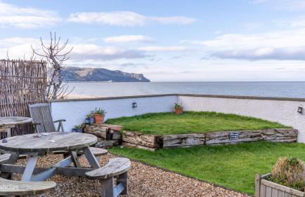 Superb Cintra Beachside Apartments - Photo 72