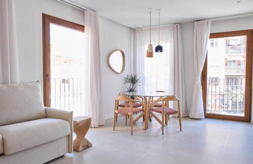 Slow Home Apartments - Photo 25