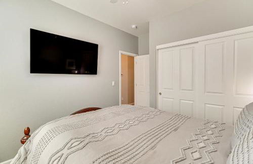 8 Mi to Dtwn Reno Cozy Sparks Escape with Fireplace - Foto 21