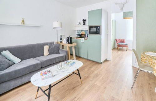 LA LOGE DES CARMES -Coeur de Nantes WIFI - Foto 2