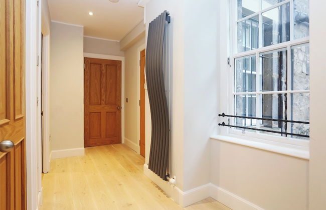 JOIVY Newly Refurbished Apartment on the Historic Royal Mile - Foto 19