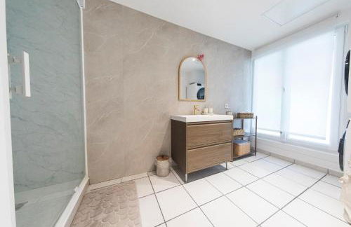 Loft Station Parking Video Projector near Tours - Photo 42