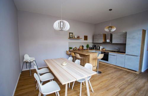 Eckhof Domizil - Großzügige Ferienwohnung mit kleinem Garten in der Altstadt von Gotha - Foto 7