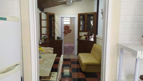 Pousada-Flat-Kitnet Mobiliada c Sala e 40m2 de conforto - Foto 2