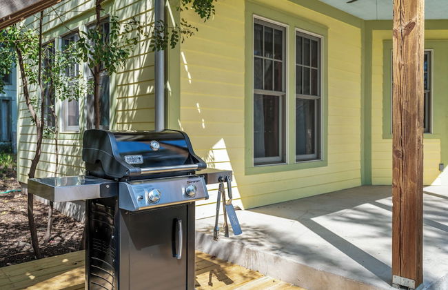 Urban Cowboy Villas - Heart of 704 - Foto 45