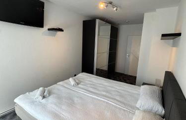 Airport Hamburg Apartment - Foto 1