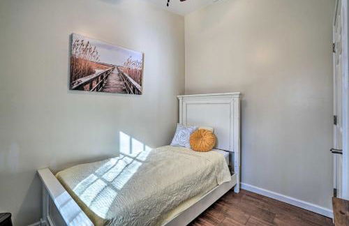 Gray Home with View of Boone Lake and Fire Pit! - Foto 19