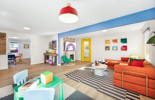 Dopamine Design 3BR 2025 Remodel & Kids Zone - Foto 9