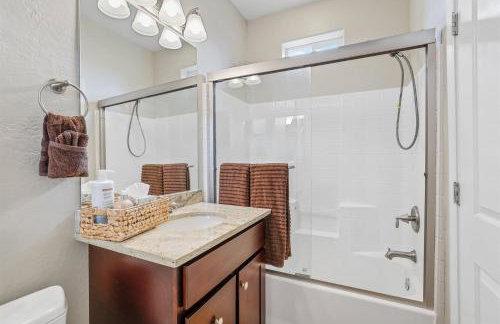 Moonlight Ridge Spacious Townhome 3 miles from Downtown AC Garage Near Snowbowl - Foto 16