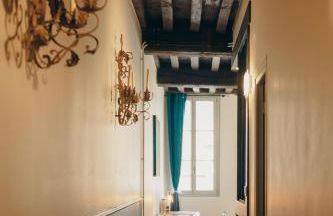 Au roi lion, place Saint Michel - Foto 17