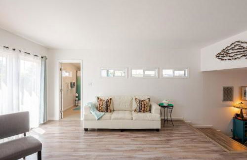 Charming Sonoma Cottage 2BD and 2BA Close to Plaza - Foto 47