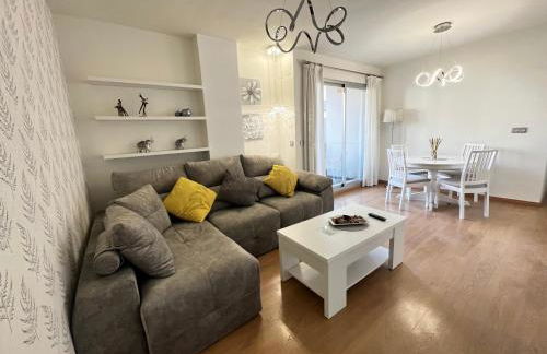 PUSHE Alhendin Shopping & Culture - Photo 1