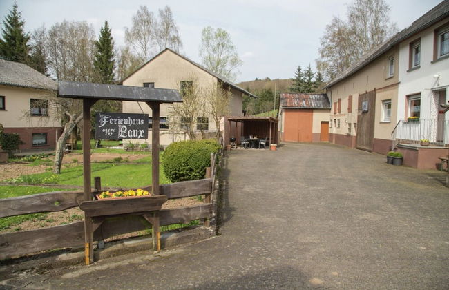 Spacious Holiday Home in Ulmen Near the Centre - Foto 16