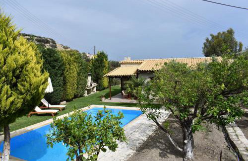 private villa near Arvi - Foto 20