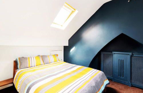 Contemporary Victorian Townhouse - walking distance to train station and Chester city centre - Photo 4