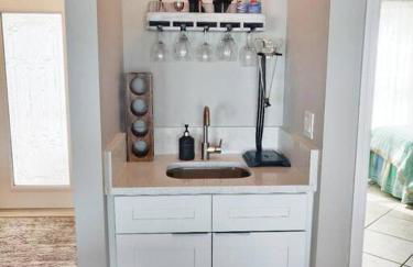 The Playful Pelican - Foto 19