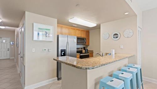 Beautiful 5th Floor Aqua Resort Unit With Direct Ocean Views, Sleeps 8! - Foto 3