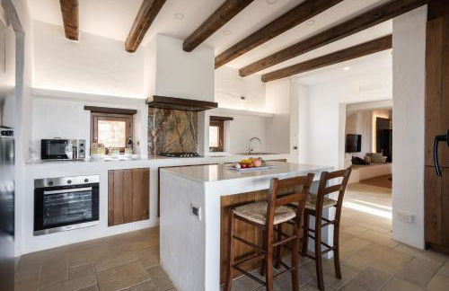 Villa a 300 Mt. dal Mare (Magaggiari) con campo da tennis - Foto 27