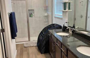 Beach Lovers New House! 10 min to beach - 6 guests - Foto 13