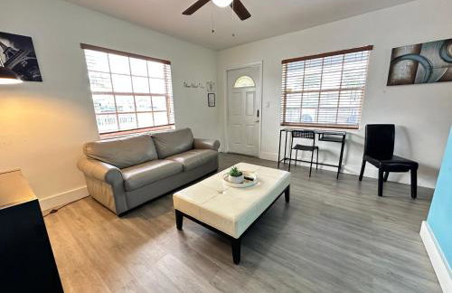 Home Sweet Home Near Malls and Airport and Hwy - Photo 1