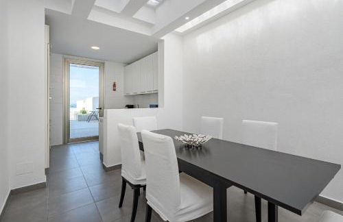 Villa Caterina, Luxury Villa with Heated Pool Ocean View in Adeje, Tenerife - Foto 18