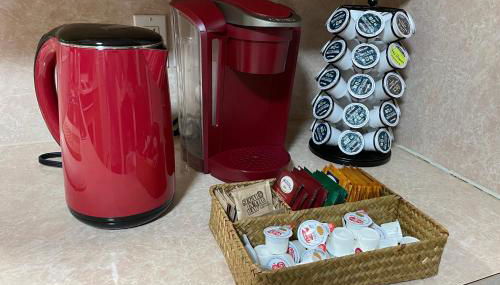 Spacious Pocono Home with Hot Tub and Fire Pit - Foto 4