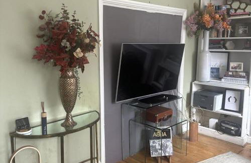 House - Sleeps 4 - Garden - Pets Ok - Parking - Photo 16