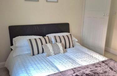 Spacious house with parking in excellent location - Foto 12